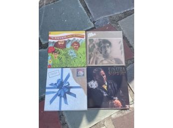 Lot Of 4 Vinyl Records - Beach Boys- Willie Nelson-Croce -Sinatra