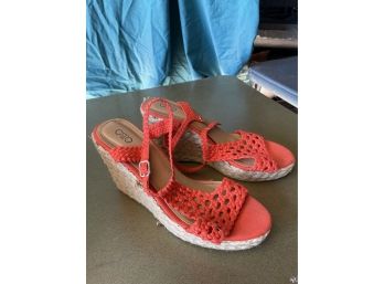 Used Women's Wedge Shoes Size 7.5