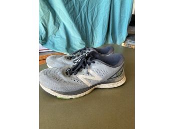 Mens New Balance Sneakers Size 12.5