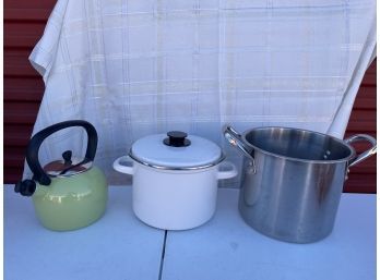 Lot Of 3 Pots And Tea Kettle