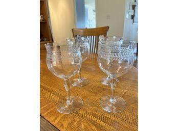 Lot Of 4 Wine Glasses