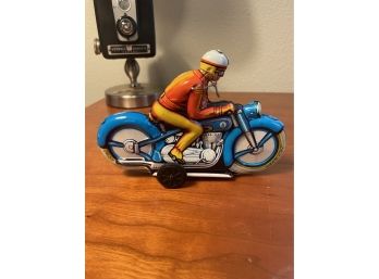 VINTAGE TIN FRICTION MOTORCYCLE RIDER TOY