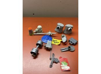 Assorted Action Figure Accessories - TMNT Silver