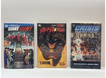 3 Comics: Red Robin, Crisis, Titan Hunts