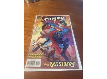 Superman In Action Comics Guest Starring The Outsiders - 704 Nov. '94