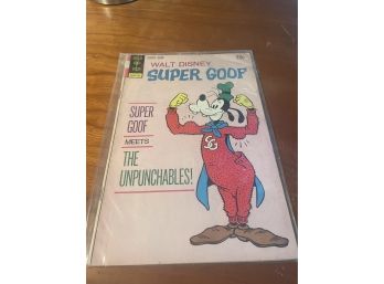 Walt Disney: Super Goof Meets The Punchable - 90160-403