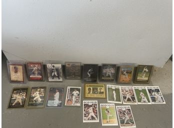 Lot Of 20 New York Yankees Baseball Cards 1980s-2000s