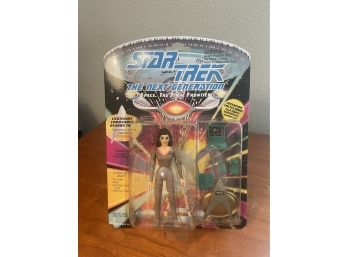1992 Playmates Star Trek Next Generation Lieutenant Commander Deanna Troi Figure