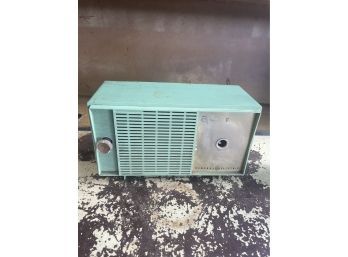 General Electric Vintage Radio- Untested