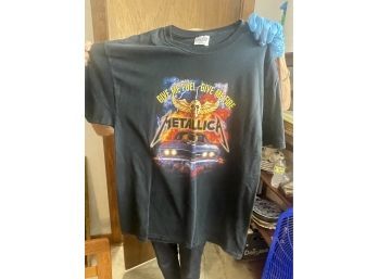 Metallica Tee Shirt Large