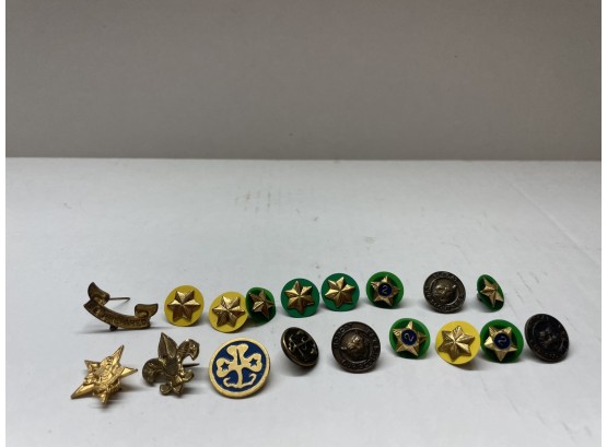 Lot Of Boy Scouts Of America Pins