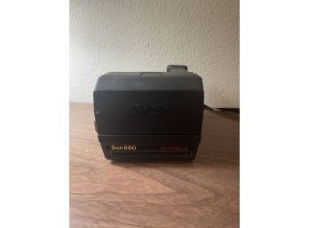 Polaroid Sun 660 Camera- Untested