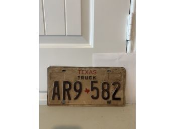 Vintage License Plate- Texas Truck