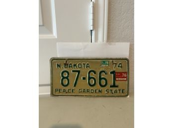 Vintage License Plate- 1974 North Dakota