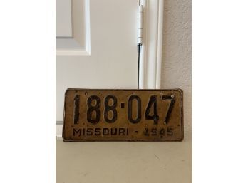 Vintage License Plate- 1945 Missouri