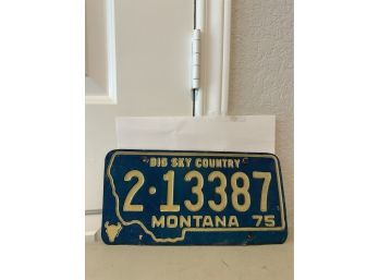 Vintage License Plate-  1975 Montana