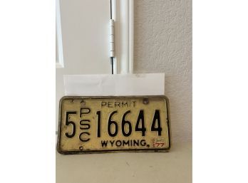 Vintage License Plate- 1977 Wyoming