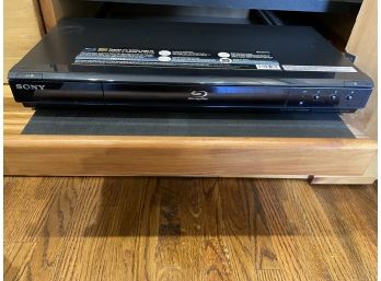 Sony BDP-S350 1080p Blue-Ray Disc Player