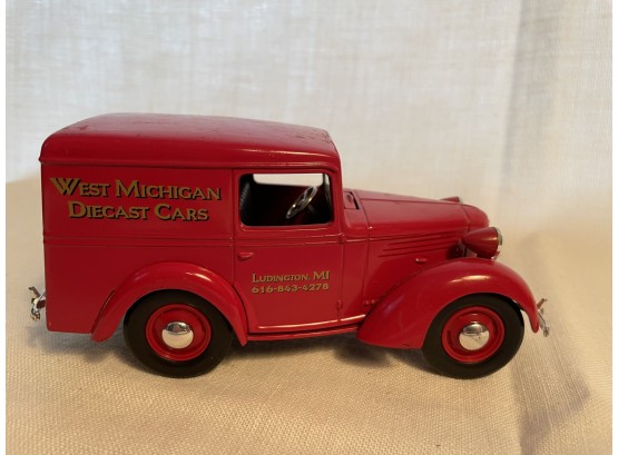 ERTL Collection Diecast Delivery Truck