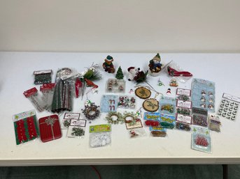 Mini Ornaments/Figurines