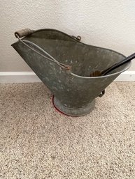 Vintage Metal Coal/ash Bucket