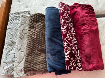 (6) Assorted Throw Blankets