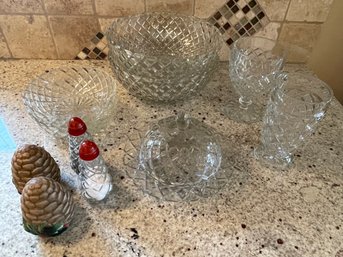 Pine Cone Pattern Glassware