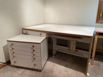 Rolling Sewing And Crafting Table