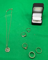Lot Of Gold Rings & Chain