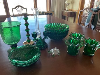 Emerald Green Dishes & Decor