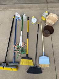 Brooms, Pushbroom, Mops, Dustpan And Cleaners!