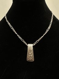 Sterling Figuero Chain With Pendant