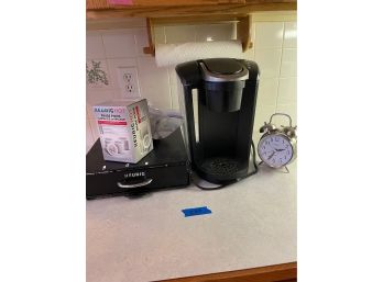 Kuerig Coffee Maker And Accessories