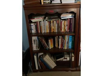 Short Bookcase (#1)