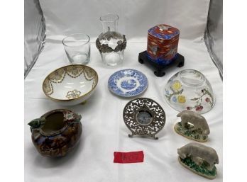 Small Lot Of Decorative Items