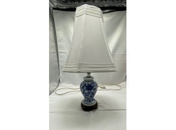 Petite Blue And White Asian Inspired Ceramic Electric Lamp