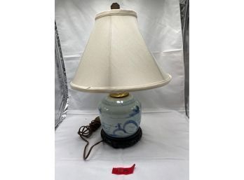 Chinese Ginger Gar Made Into A Lamp W/wooden Base