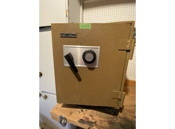 Montgomery Ward Fire Resistant Safe W/combination