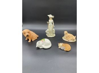 Dogs And Cats Figurines