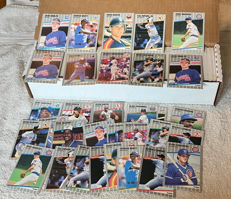 1989 Fleer Lot Of 700 Cards Including HOFs And Stars