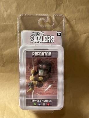 NECA Scalers PREDATOR Jungle Hunter NEW SEALED Collectible Mini Figures