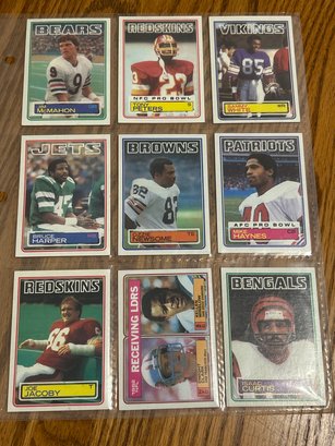 Lot Of (18) 1983 Topps NFL Cards
