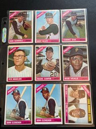 1966 Topps Baseball Card Lot Of 18