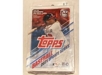 2021 Topps Baseball Update Series Hanger Box (67 Cards)