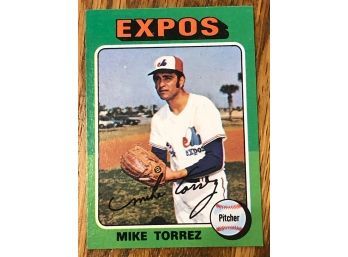 1975 Topps Mini Mike Torrez Card