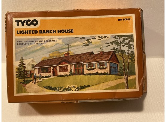 Tyco Lighted Ranch  House 944 Ho Scale Original Box