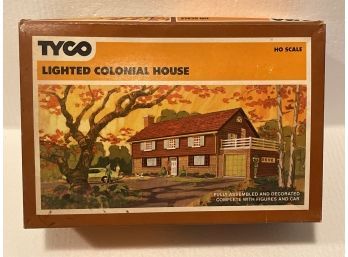 Tyco Lighted Colonial House 945 Ho Scale Original Box