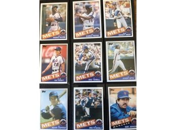 Lot Of (18) Assorted 1985 Topps NY Mets Baseball Cards