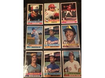 1976 Topps Lot Of (18) Near Mint Baseball Cards