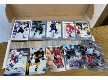 Mixed Hockey Card Lot Of Sever Hundred Cards
